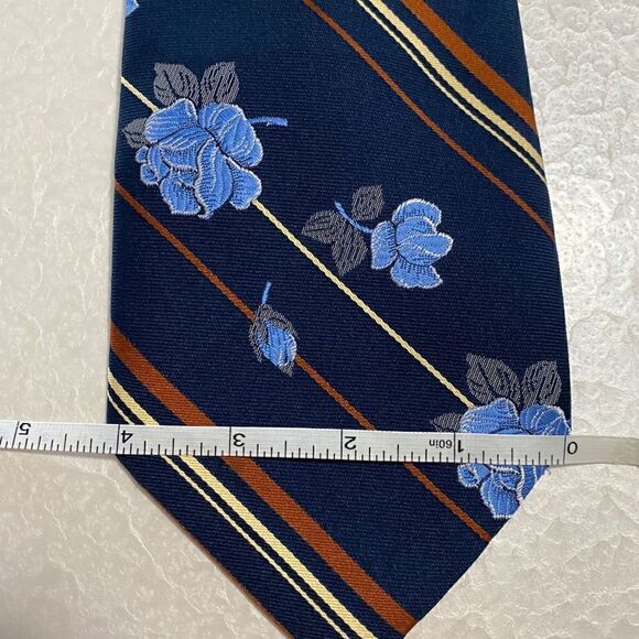 Christian Dior 4” wide necktie embroidered flowers polyester - Picture 8 of 10